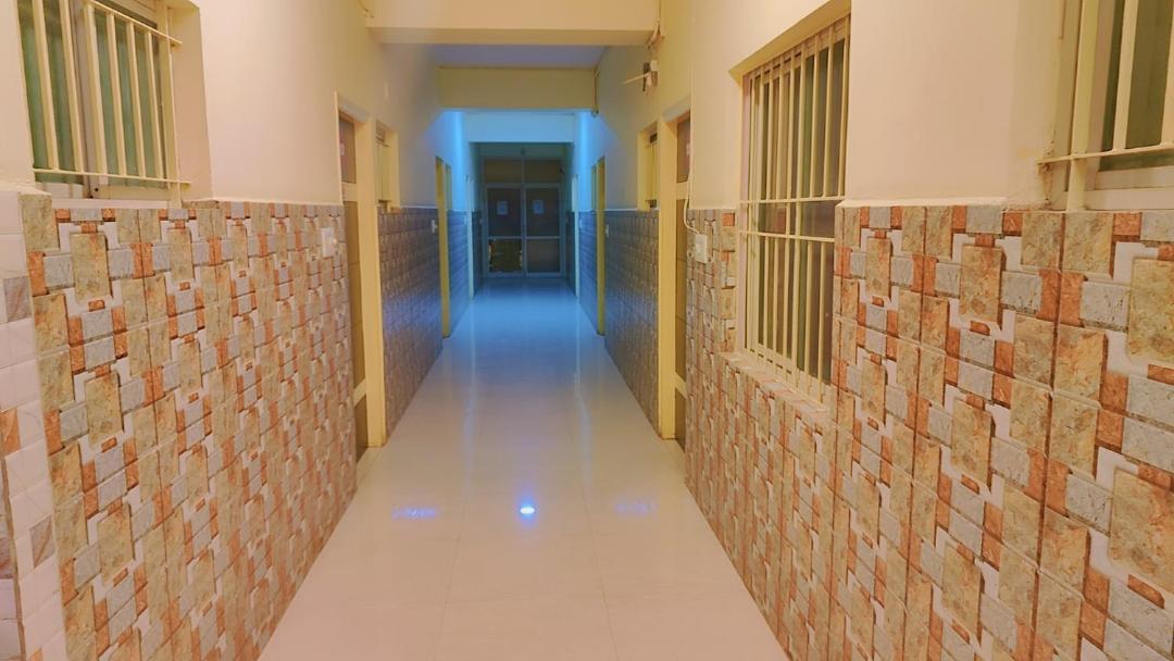Metro Suites บังกาลอร์ ภายนอก รูปภาพ